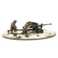 6 pdr anti-tank gun with British infantry (winter) crew